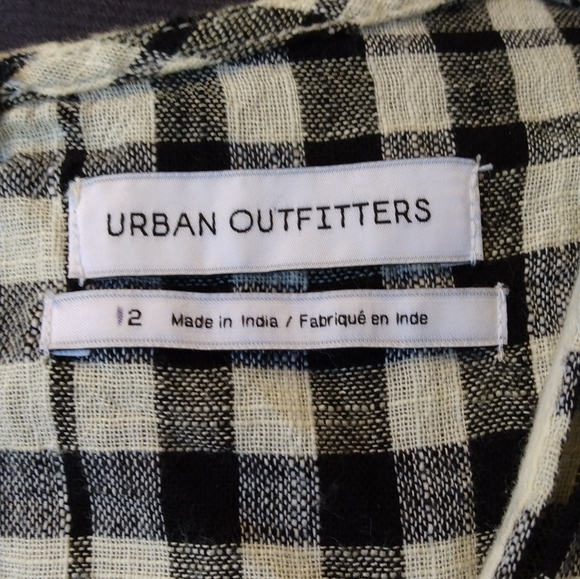 Urban Outfitters checked black and white jumpsuit. 12 - Picture 5 of 9